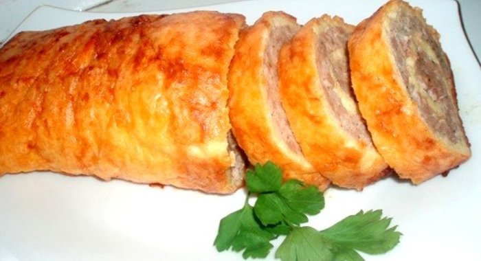 Яично-мясной рулет