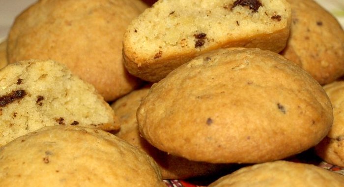 Имбирно-творожное печенье с шоколадной крошкой