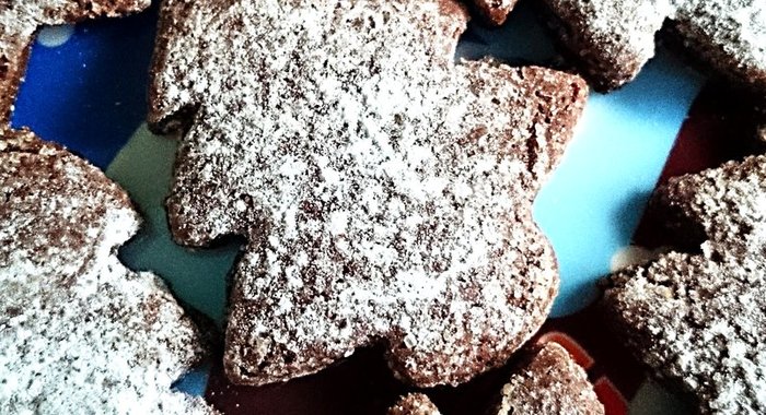 Корично-шоколадное новогоднее печенье