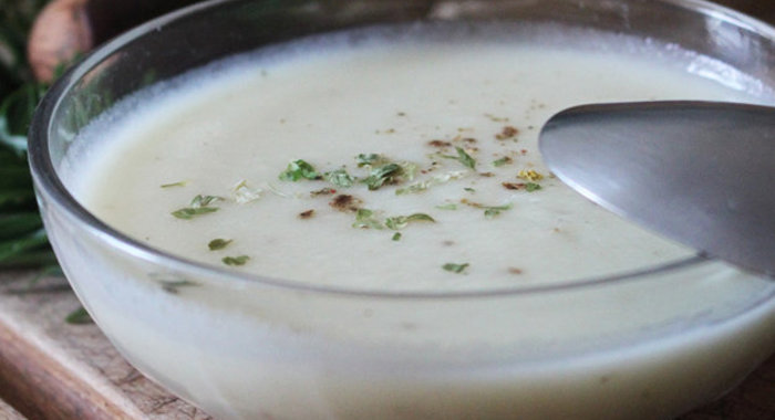 Суп-пюре с патиссоном и камамбером