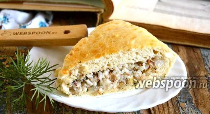 Пирог с сардинами и рисом