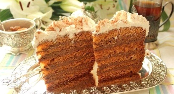 Медовик в мультиварке