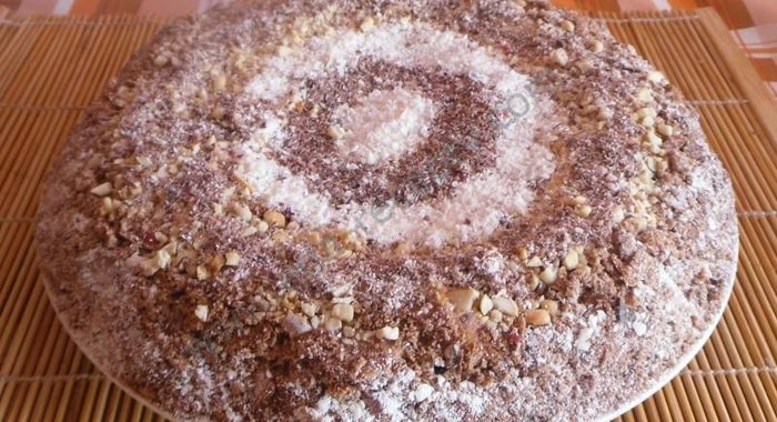 Торт с киви и бананом без выпечки