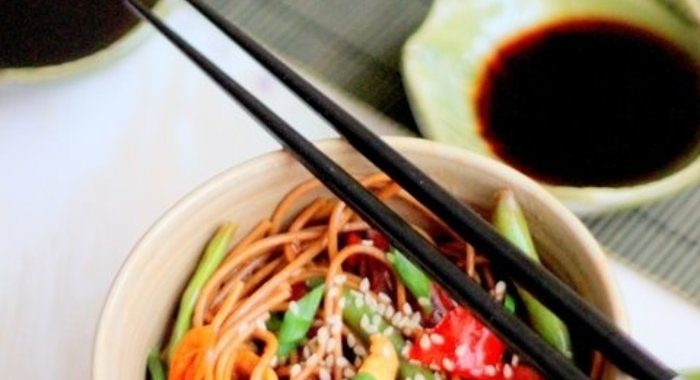 Мясной рулет со спагетти