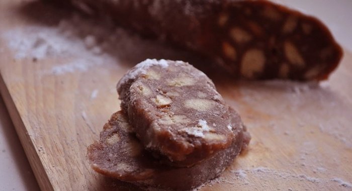 Кондитерская колбаска