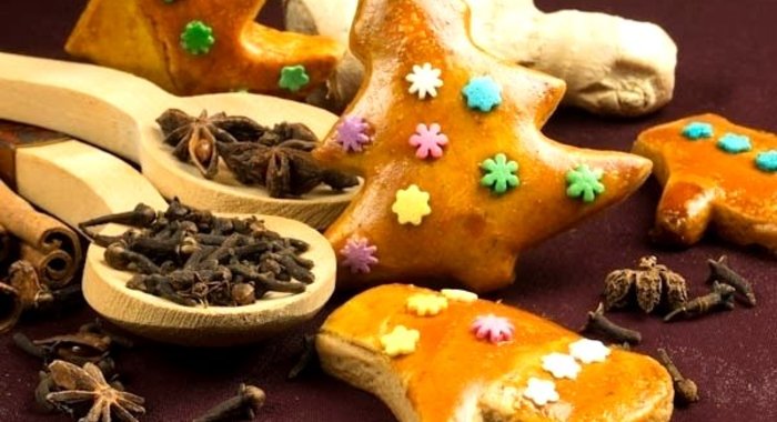 Пряное рождественское печенье в глазури