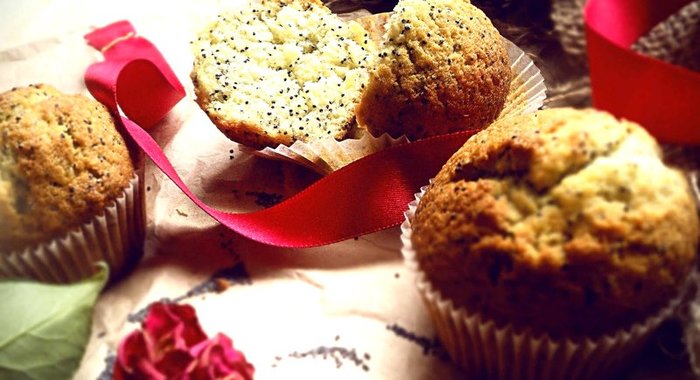 Лимонные мини-маффины с маком