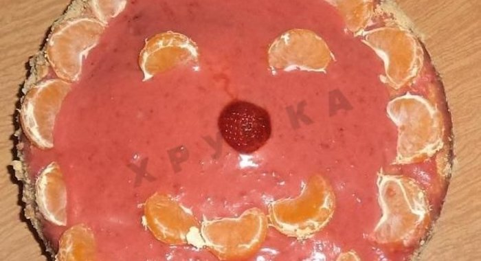 Торт с клубникой