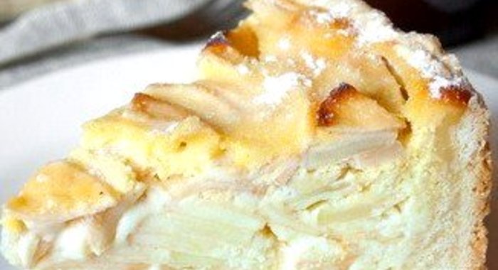 Яблочный пирог в нежном сметанном креме