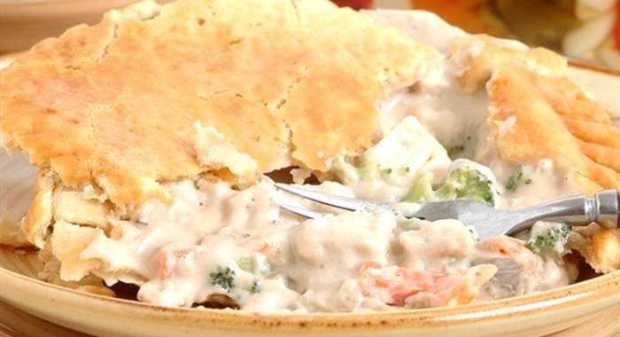 Зимний пирог с курицей и овощами
