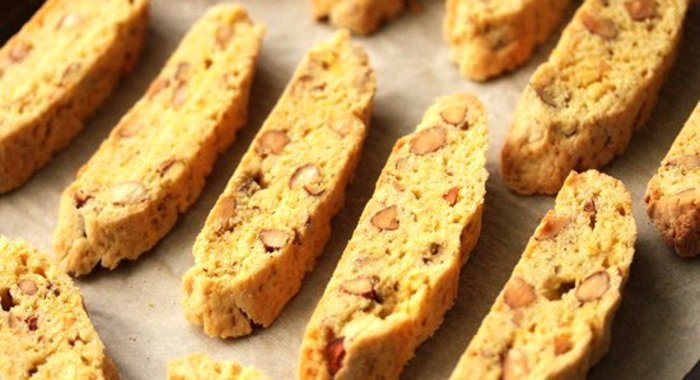 Апельсиново-миндальные бискотти