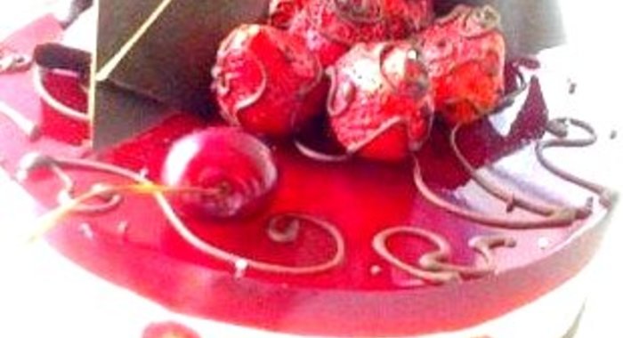 Торт-суфле с фруктами в желе