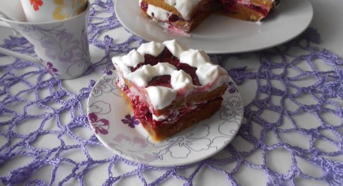 Вишневый торт в микроволновке