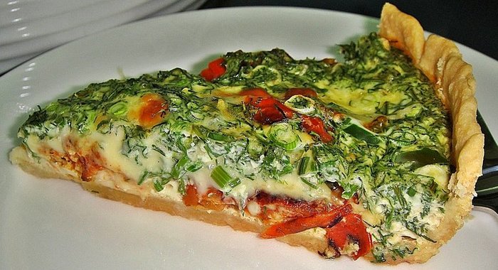 Киш с зеленью