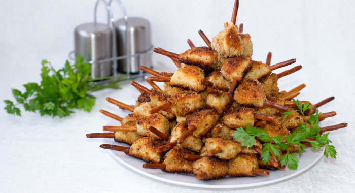 Лук, фаршированный рисом и беконом