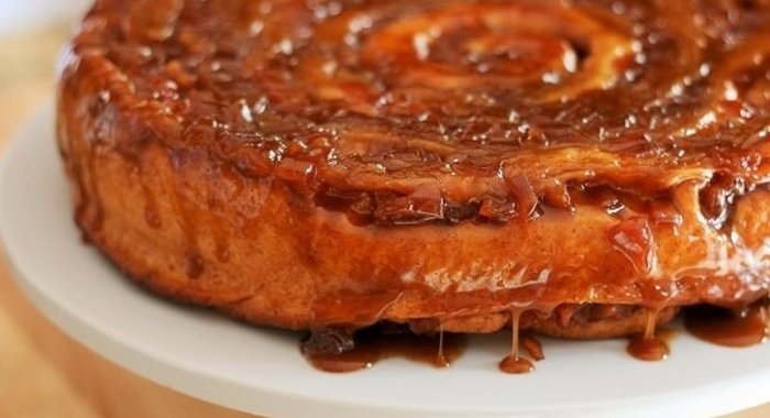 Сладкий пирог из дрожжевого теста