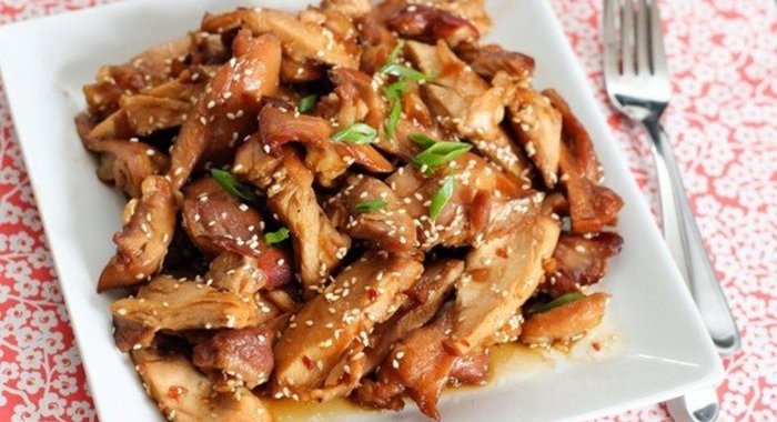 Куриные грудки с медом и кунжутом