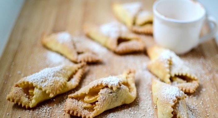 Печенье с яблоками и корицей