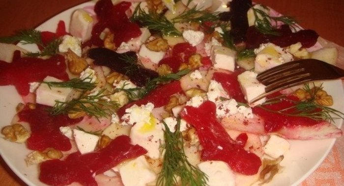 Салат с креветками и шампиньонами