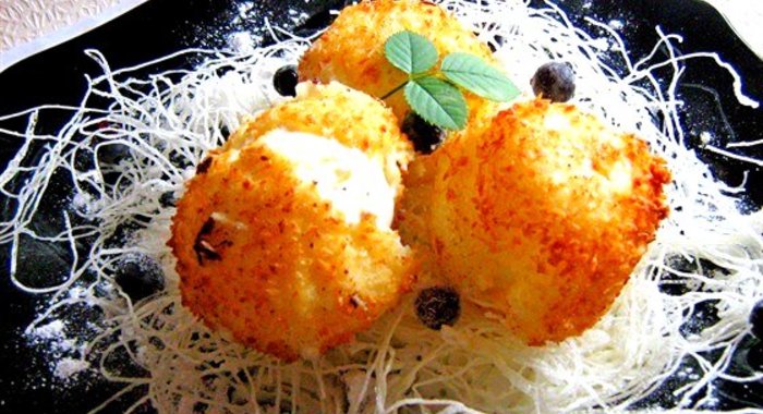 Жареное мороженое с фунчезой