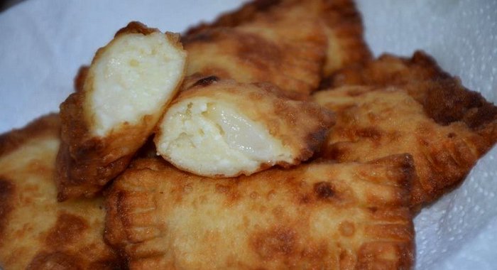 Мини пирожочки с творогом и грушей