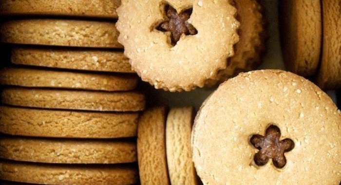 Печенье из киноа и миндаля