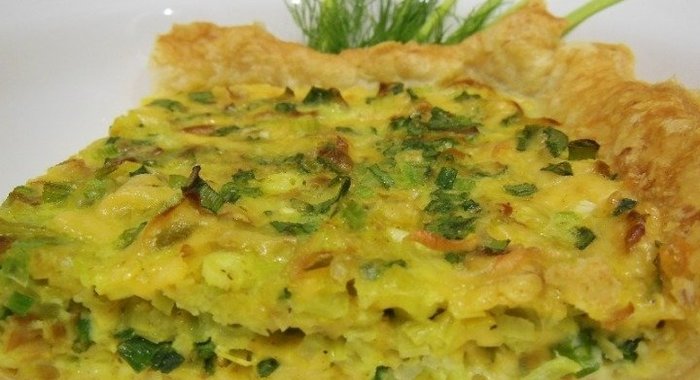 Открытый сырно-луковый пирог