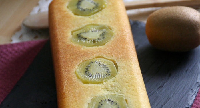 Йогуртовый кекс с киви