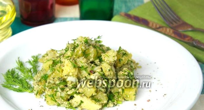 Картофельный салат с орехами и зеленью