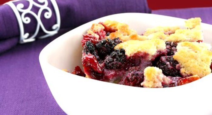 Страта со свежими ягодами и рикоттой