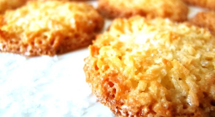 Печенье с кокосовой стружкой