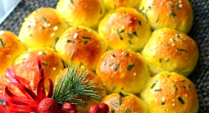 Булочки в виде ёлки