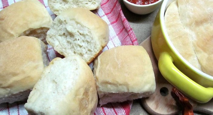 Булочки на кислом молоке