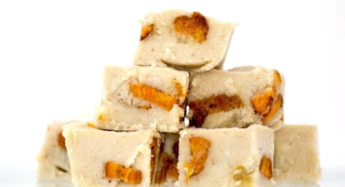 Индийская молочная помадка из сухого молока (Бурфи)