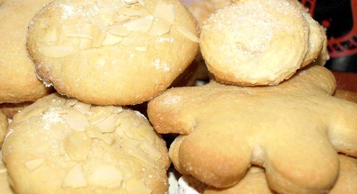 Песочное печенье из миндальной муки