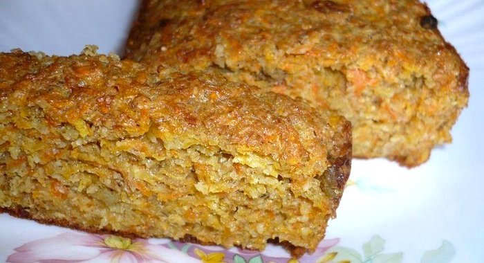 Морковный пирог на овсяных отрубях