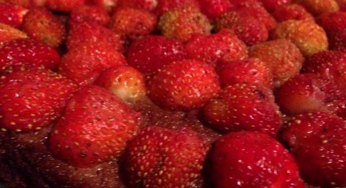 Шоколадный бисквитный пирог