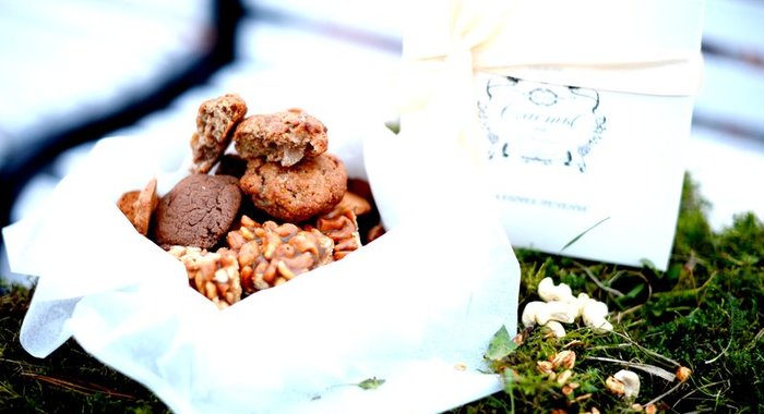 Печенье шоколадное с черносливом