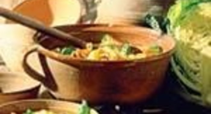 Куриный суп с сельдереем