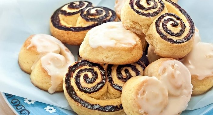 Берлинское печенье с лимонной и шоколадной глазурью