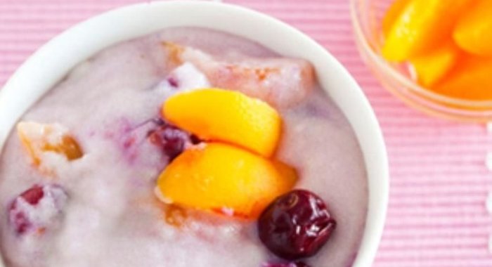 Манная каша с фруктами в мультиварке