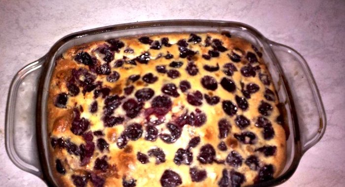 Вишневый клафути