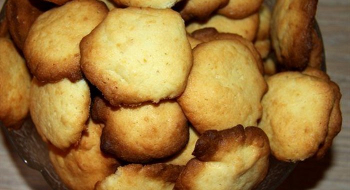 Печенье с лимонной цедрой