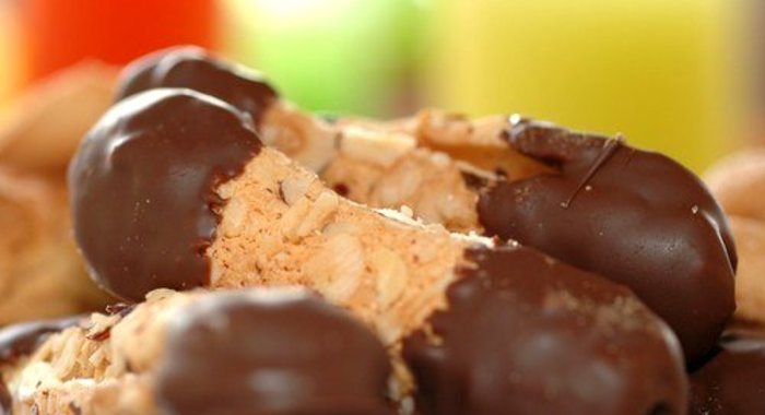 Печенье с фундуком и шоколадом