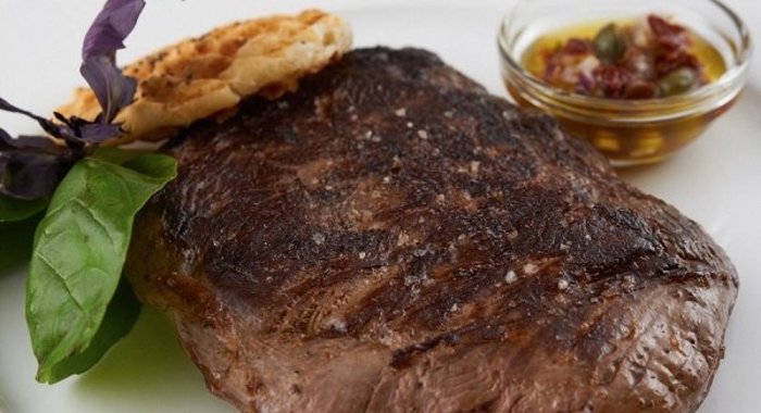 Стейк из конины