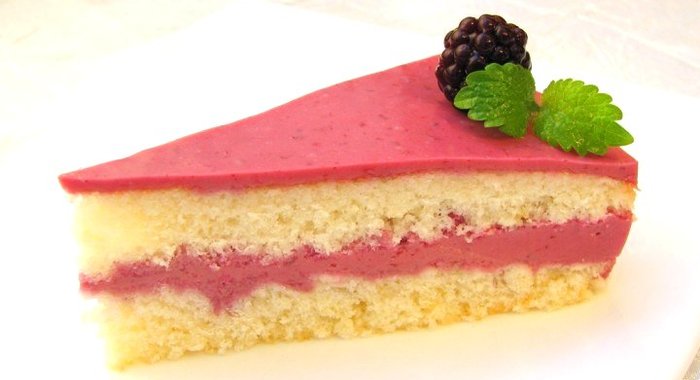 Торт «Ежевичный»