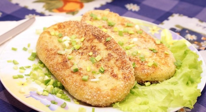 Открытый пирог с шампиньонами