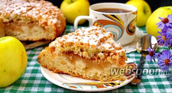 Тёртый пирог с яблоками