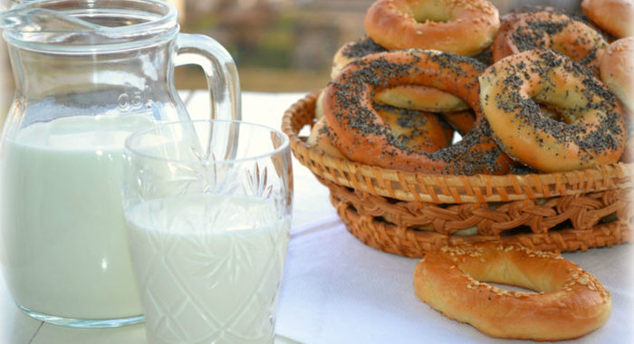 Бублики с маком и кунжутом