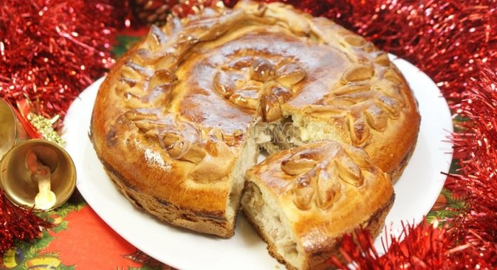 Праздничный пирог